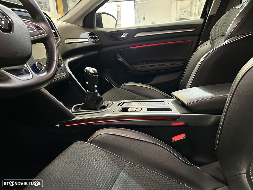 Renault Mégane Sport Tourer 1.5 dCi Bose Edition - 44