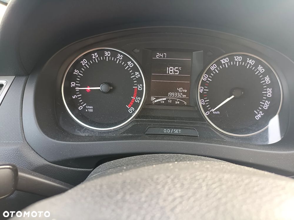 Skoda RAPID 1.4 TDI DPF Active - 10