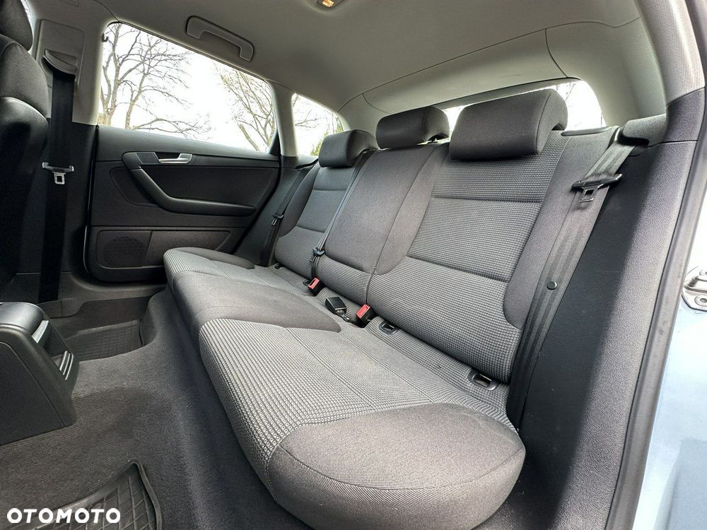 Audi A3 Sportback - 13