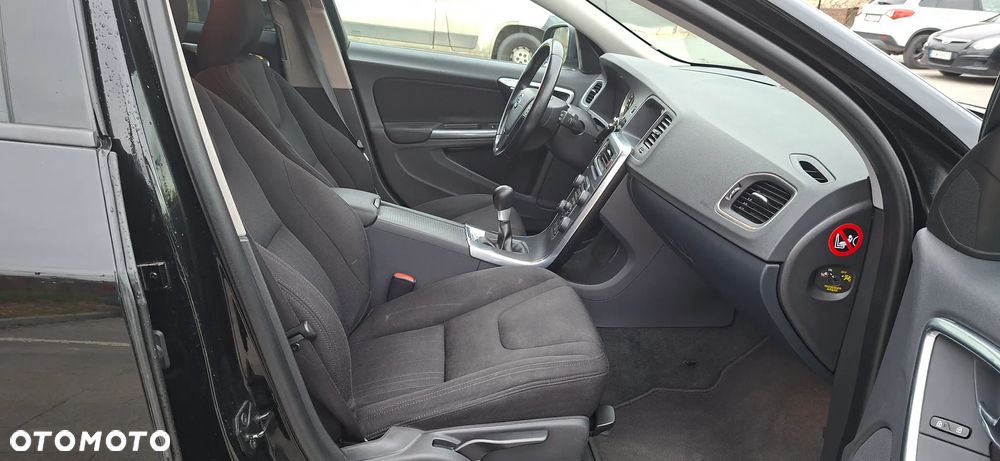 Volvo V60 D4 Edition - 7