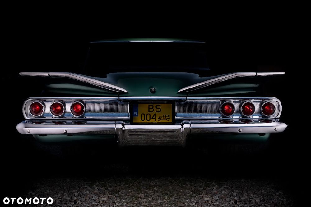 Chevrolet Impala - 6