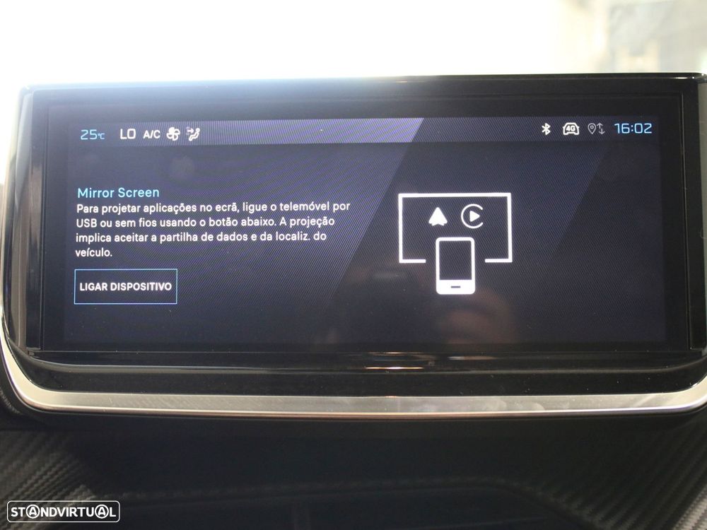Peugeot 208 1.2 Hybrid Allure e-DCS6 - 29