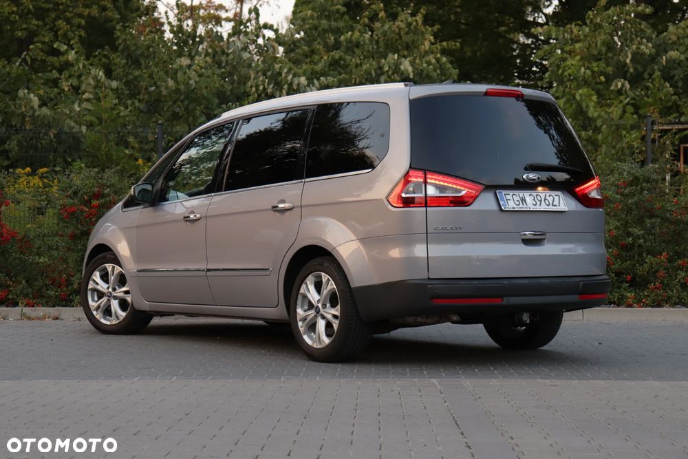 Ford Galaxy 2.0 TDCi Titanium - 16