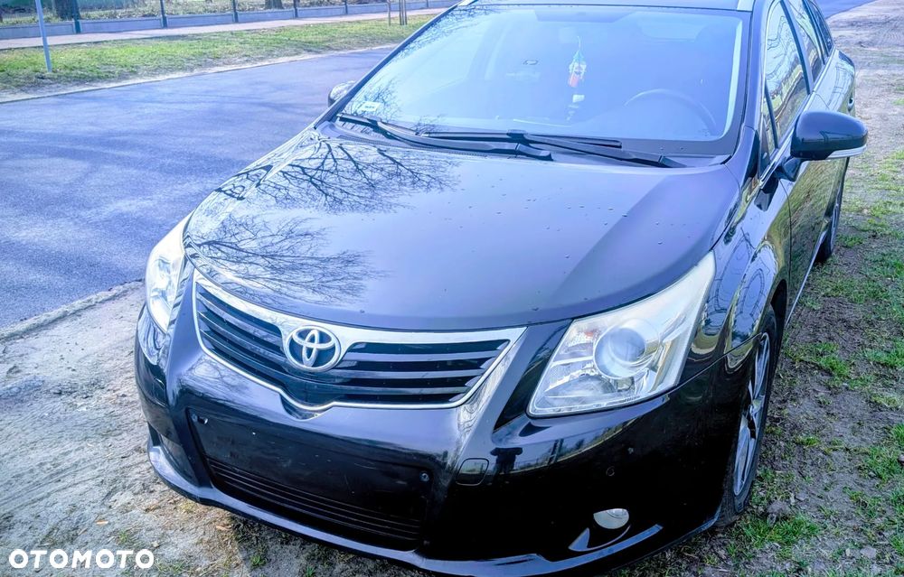 Toyota Avensis 2.0 D-4D Sol Premium - 8