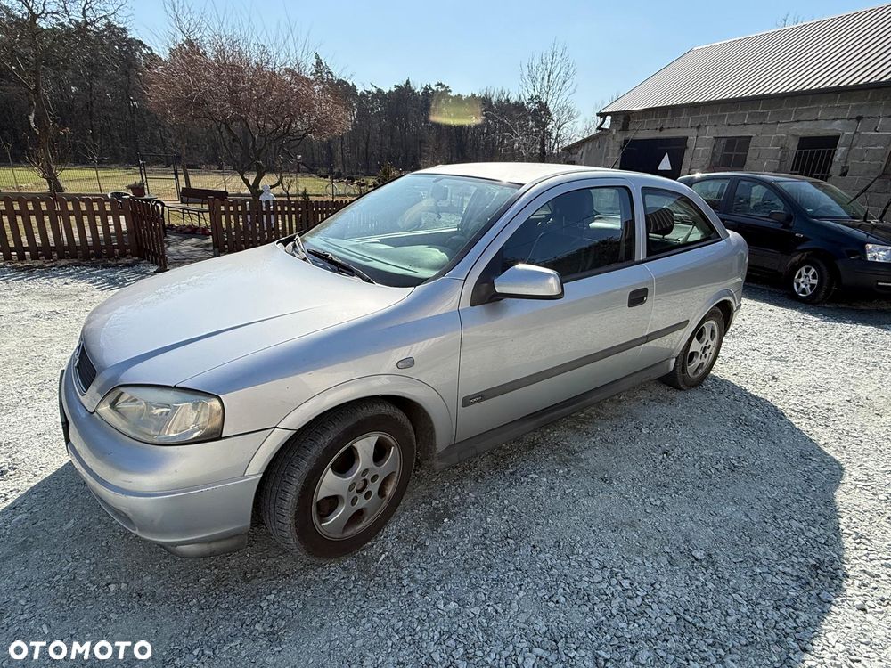 Opel Astra - 3