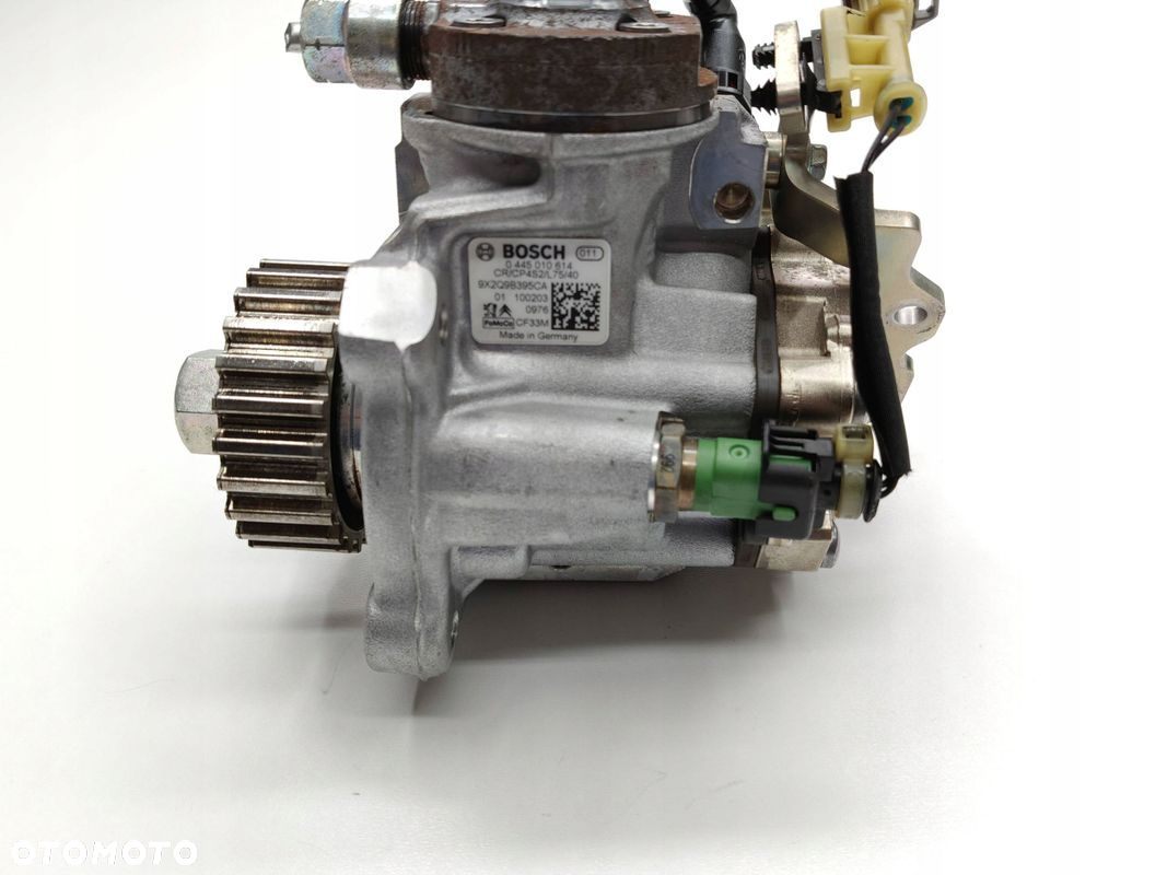 POMPA WTRYSKOWA JAGUAR XF X250 9X2Q9B395CA 0445010614 - 3