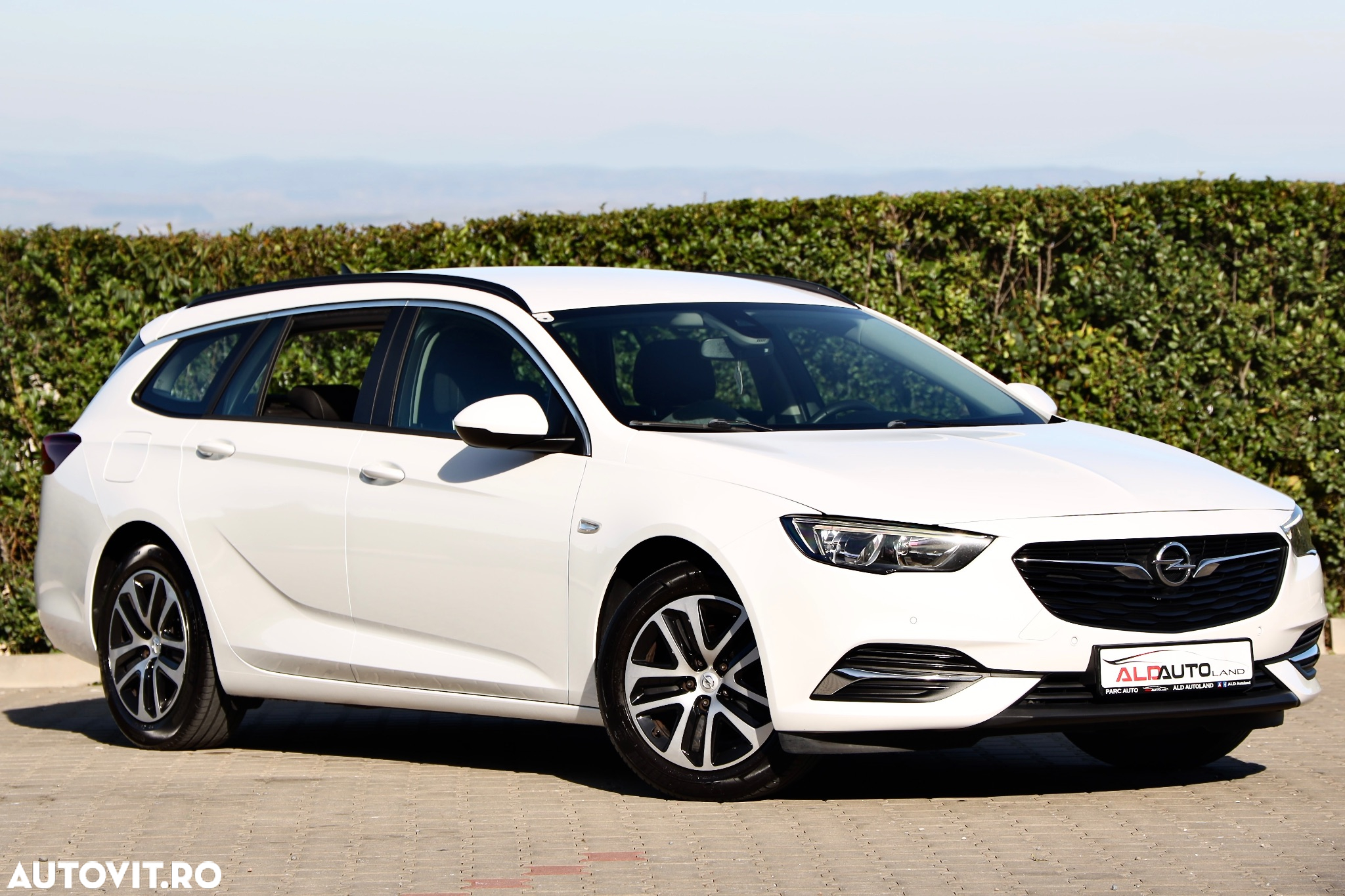 Opel Insignia Grand Sport 1.6 CDTI ecoTEC Start/Stop - 4