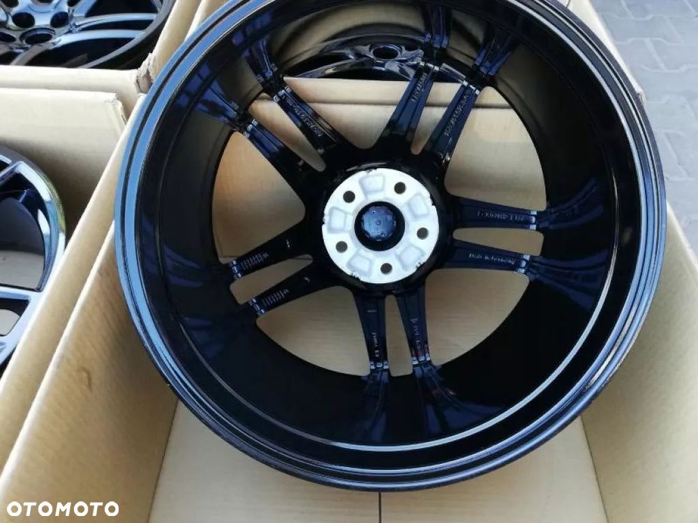 FELGI PORSCHE MACAN S /TURBO / SPIDER 20' 95B DEMO - 7