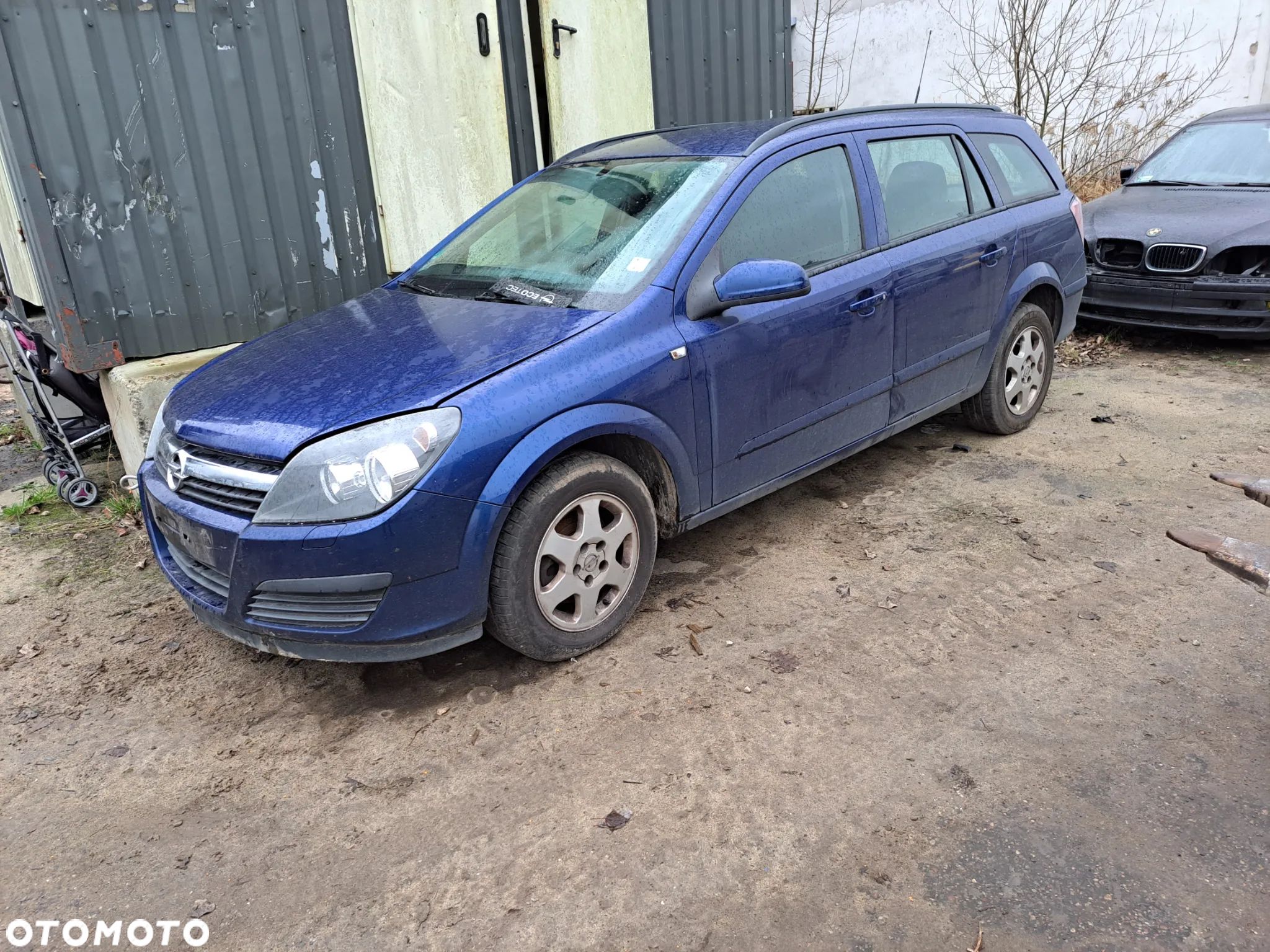 OPEL ASTRA H KOMBI 1,7 CDTI , Części, lampa, maska, błotnik, szyba, alternator - 1