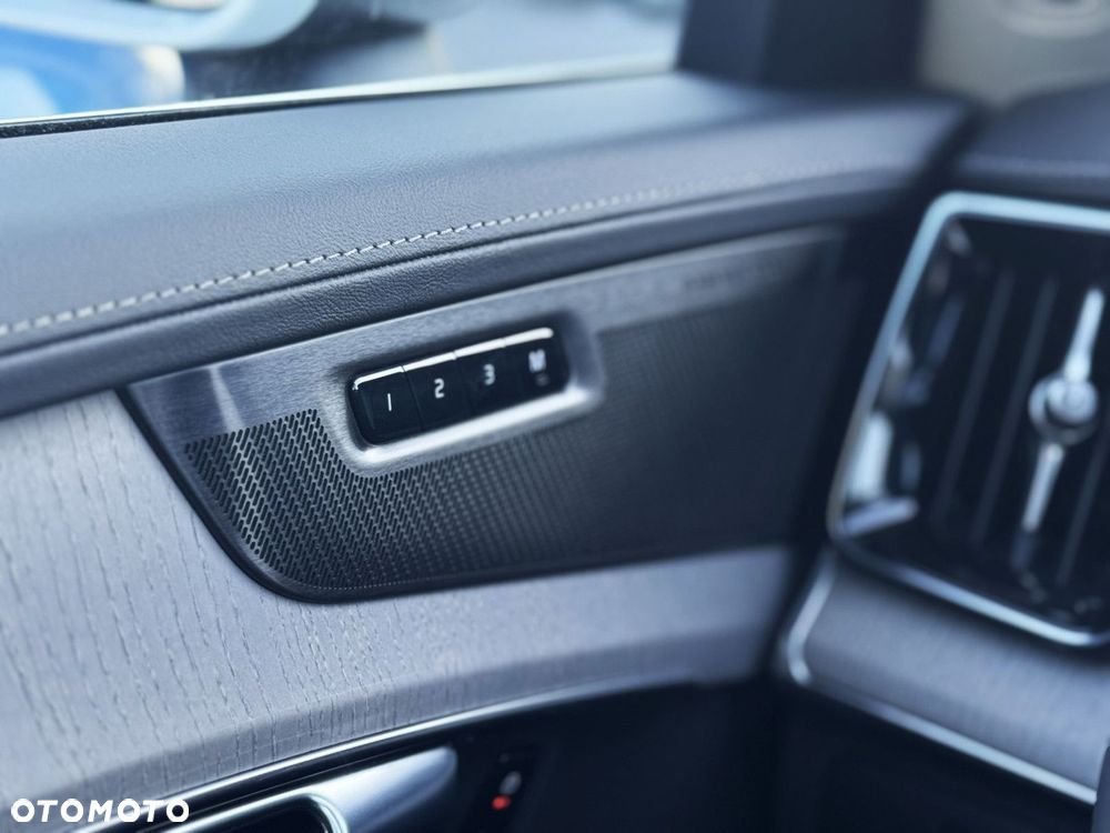 Volvo XC 90 - 34