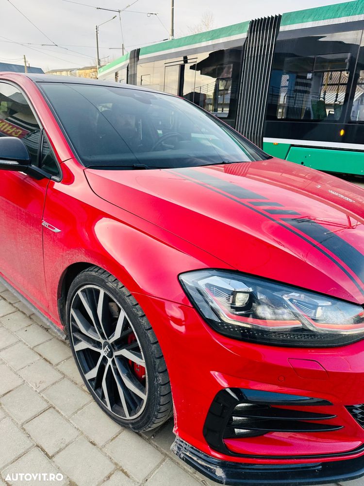 Volkswagen Golf - 15