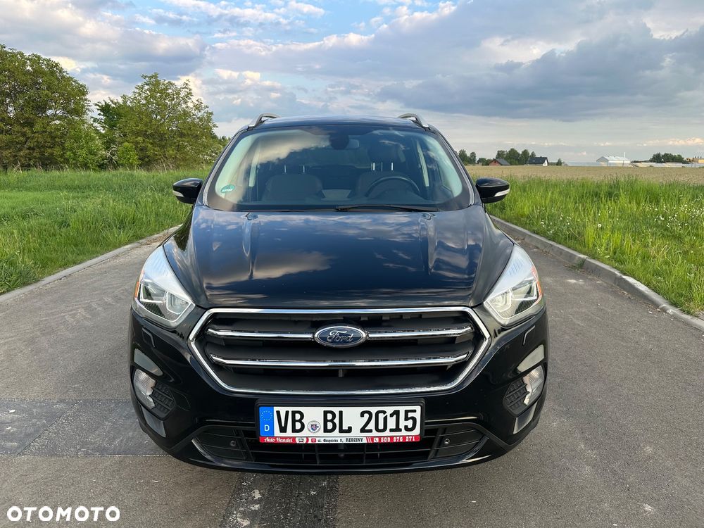Ford Kuga 2.0 TDCi 2x4 Titanium - 19