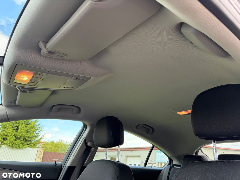 Opel Insignia 2.0 CDTI 150 Jahre - 15