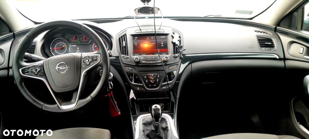 Opel Insignia 2.0 CDTI Cosmo S&S - 4
