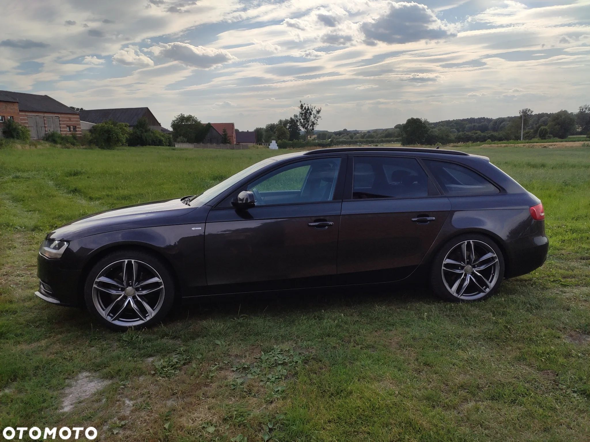 Audi A4 - 1
