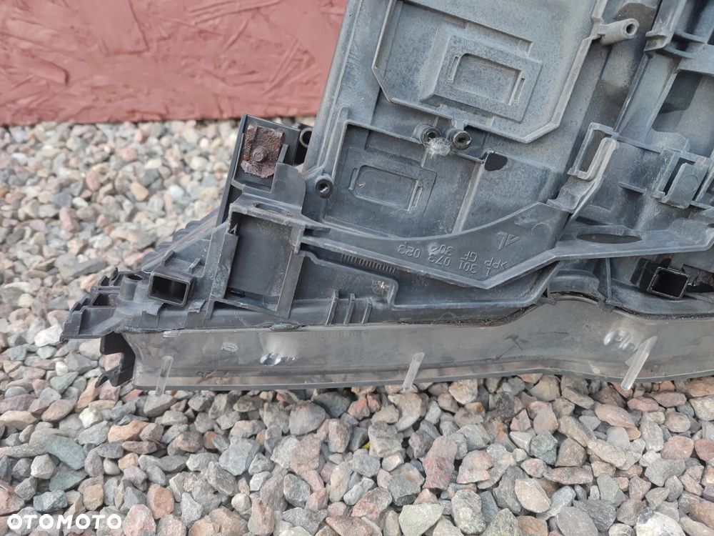 BMW E46 COUPE / CABRIO LIFT ( PO LIFT ) ORYGINALNE LAMPY PRZÓD MARKI AL Automotive Lighting LEWA / PRAWA EUROPA POD ŻARÓWKĘ H7 + BIAŁE KIERUNKOWZKAZY O NR. 63 12 7 165 889 / 63 12 7 165 890 / 63 12 7 165 919 / 63 12 7 165 920 OEM W BARDZO DOBRYM STANIE - 19