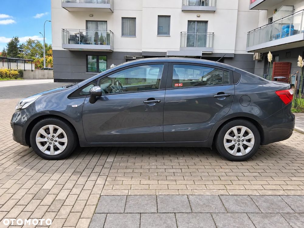 Kia Rio 2012 photo 5