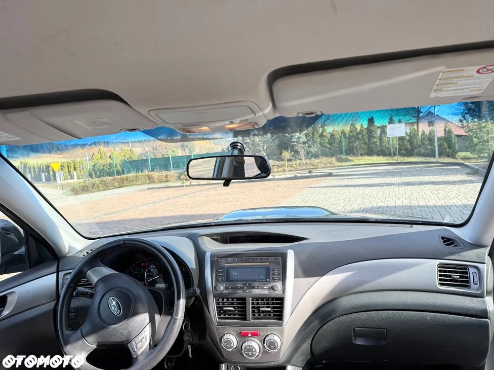 Subaru Forester 2.0D Active - 12