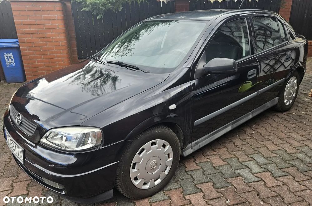 Opel Astra - 4