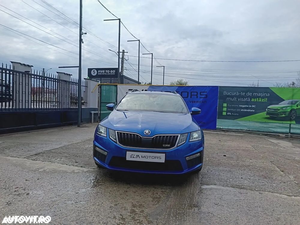 Skoda Octavia Combi Diesel 2.0 TDI RS - 1