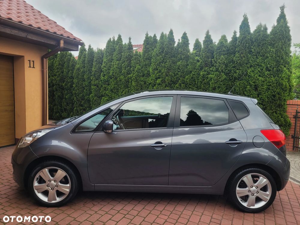 Kia Venga 1.6 CVVT Dream-Team Edition - 3