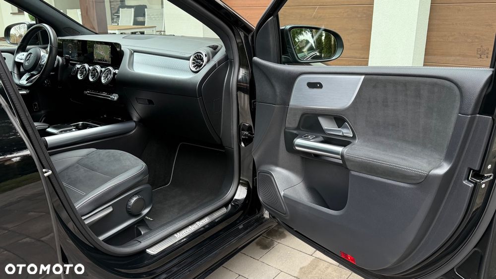 Mercedes-Benz Klasa B 250 e 8G-DCT AMG Line - 8