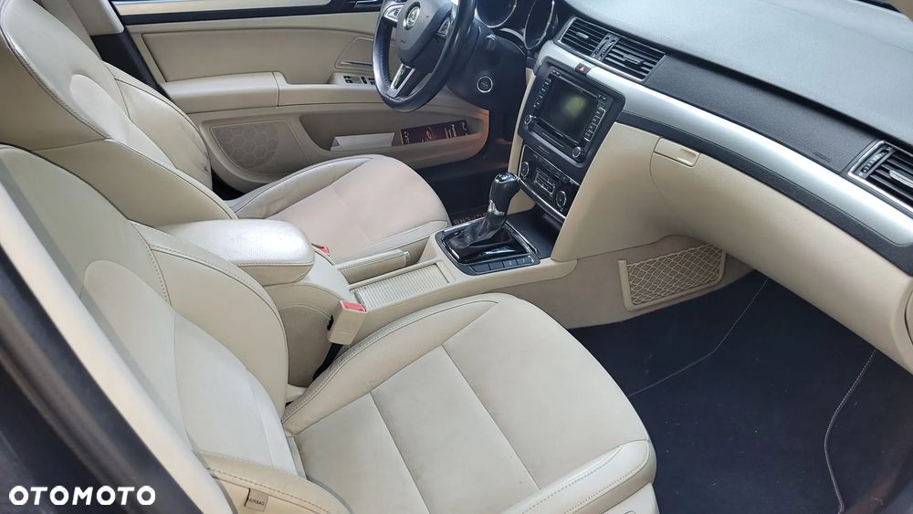 Skoda Superb 3.6 FSI 4x4 Elegance DSG - 25