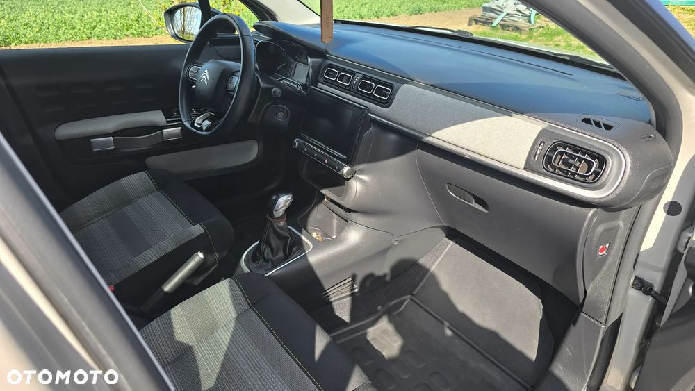 Citroën C3 1.2 PureTech Shine - 4