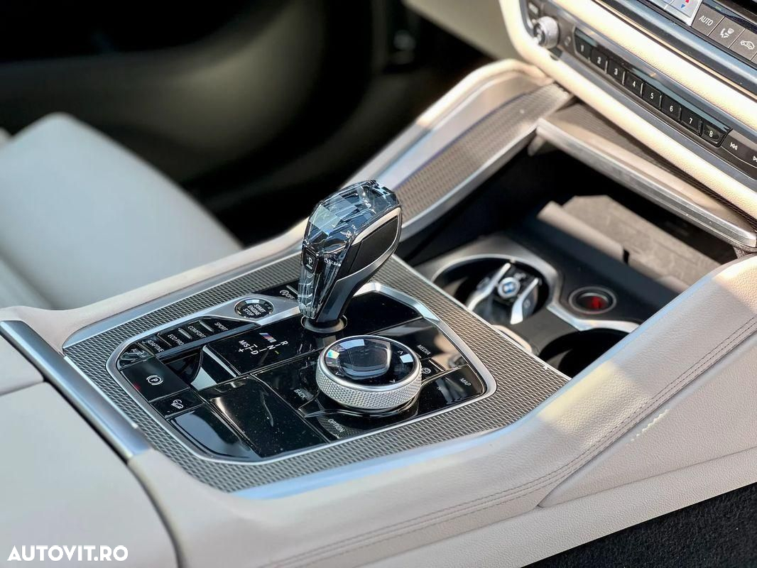 BMW X6 M M50i - 29