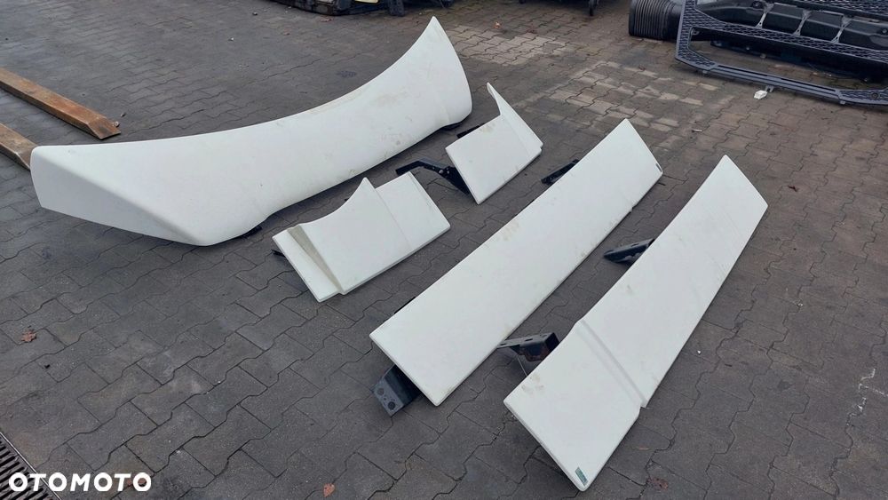 MERCEDES ACTROS MP4 SPOILERY KOMPLET KABINA GIGA SPACE OEM - 1