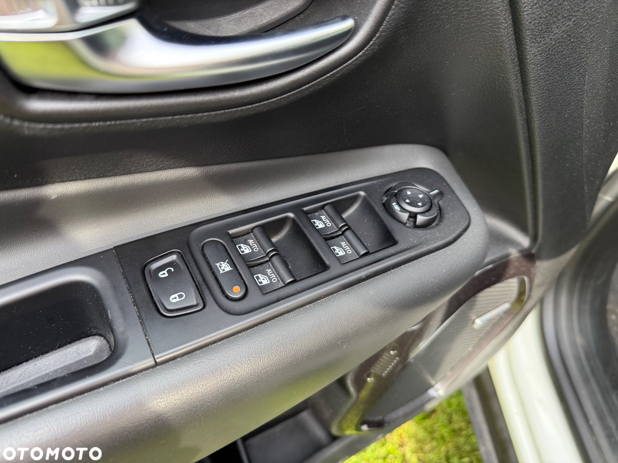 Jeep Renegade 1.3 GSE T4 Turbo PHEV 4xe Limited S&S - 8