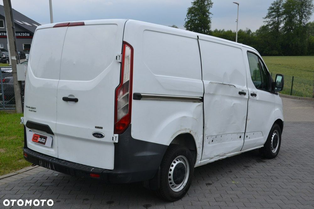 Ford Transit Custom - 7