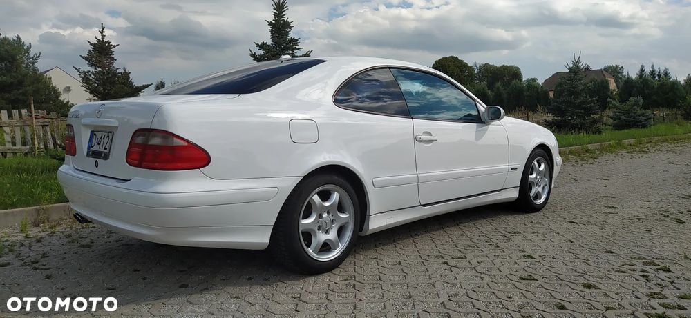 Mercedes-Benz CLK - 5