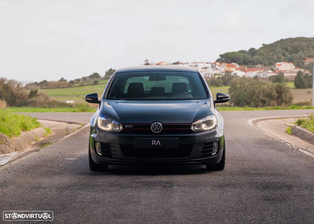VW Golf 2.0 GTI DSG - 2