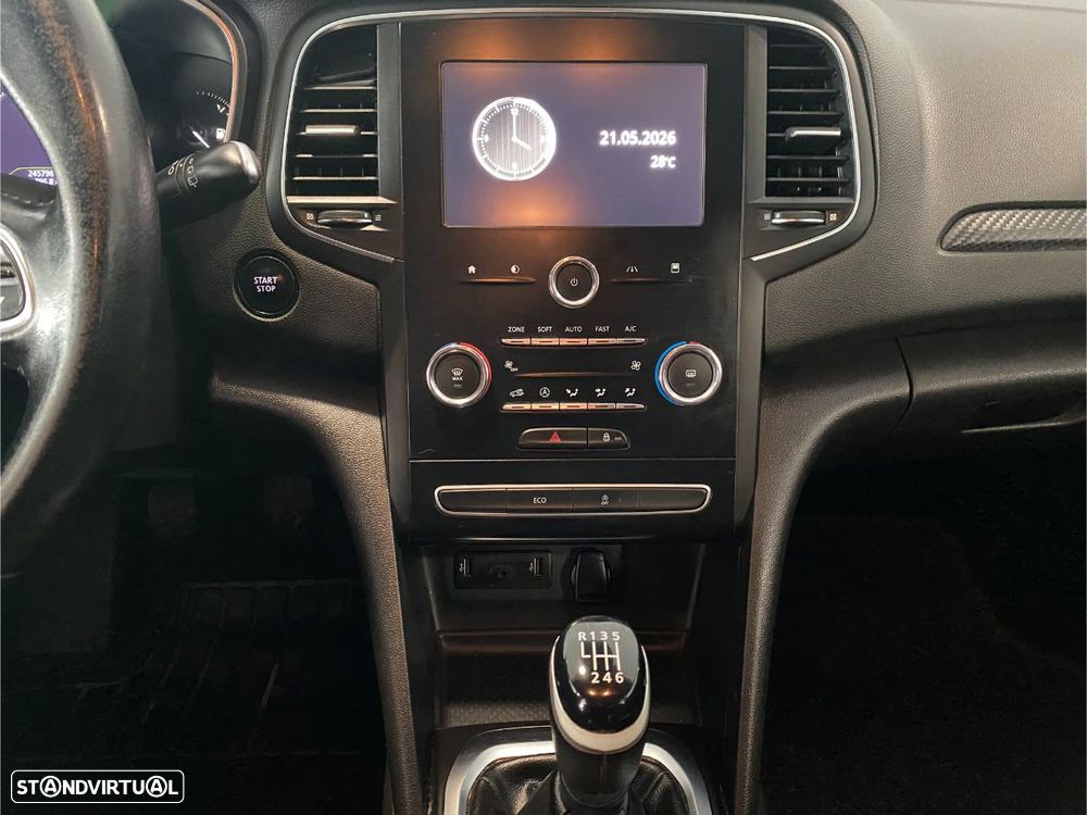 Renault Mégane Sport Tourer 1.5 Blue dCi Zen - 23