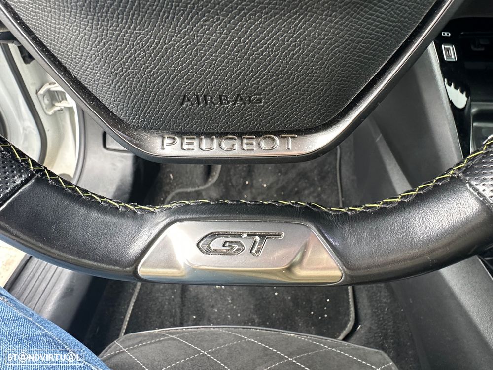 Peugeot 2008 1.2 PureTech GT Line EAT8 - 26