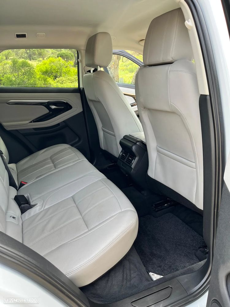 Land Rover Range Rover Evoque - 12