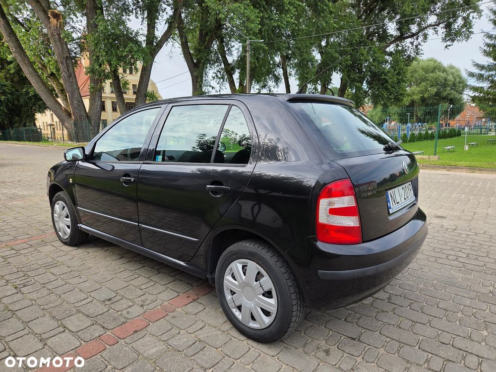 Skoda Fabia 1.4 16V Sport - 4