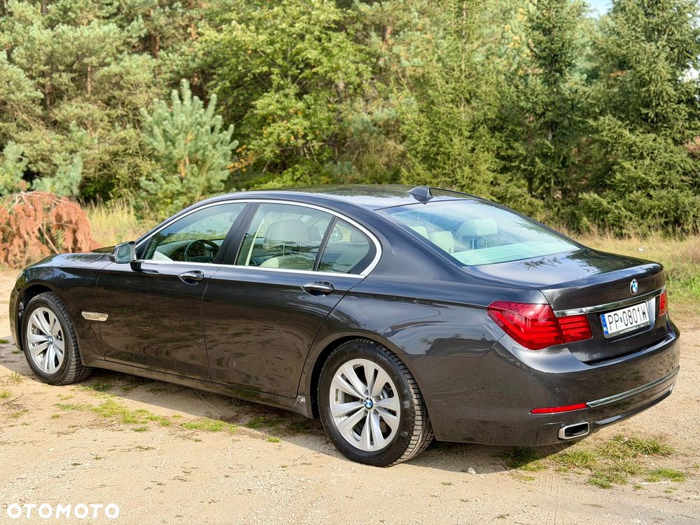 BMW Seria 7 - 7