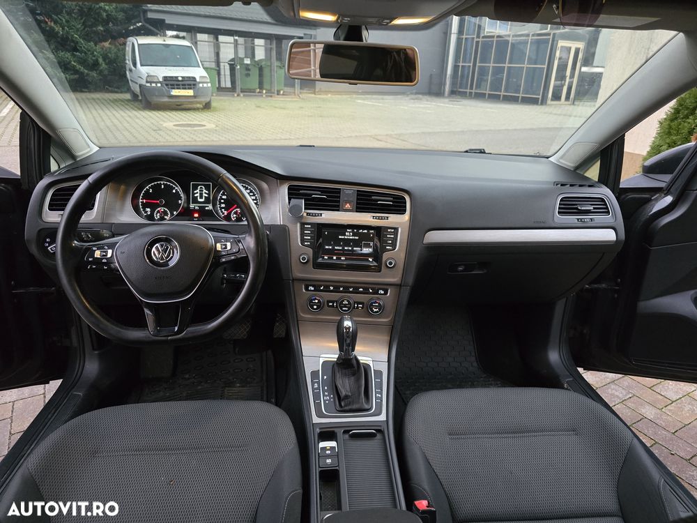 Volkswagen Golf 1.6 TDI DPF DSG Highline - 6