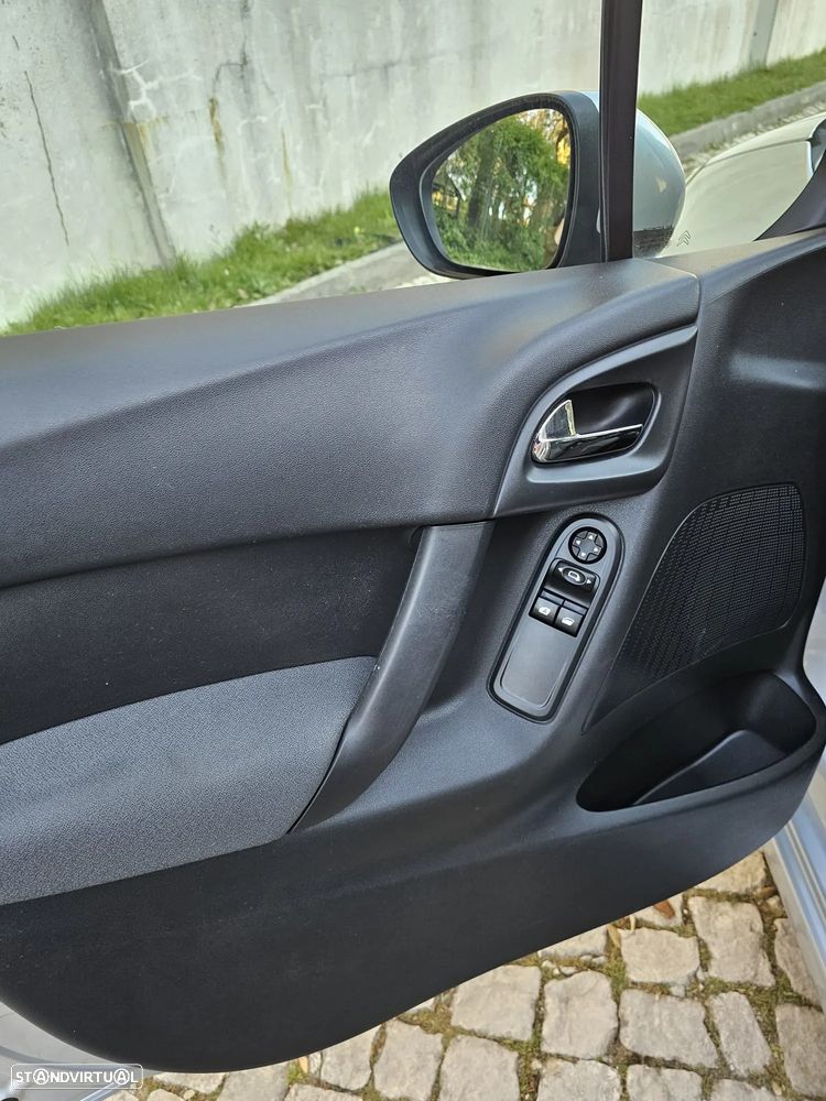 Citroën C3 1.1 Attraction - 14