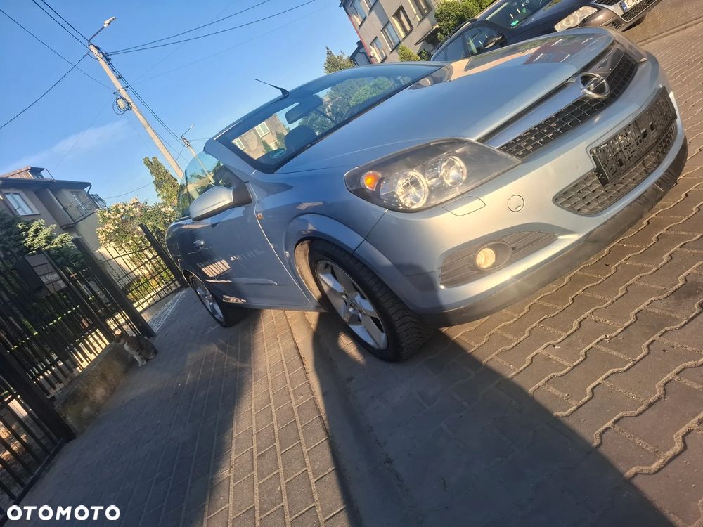 Opel Astra 1.6 Endless Summer - 11