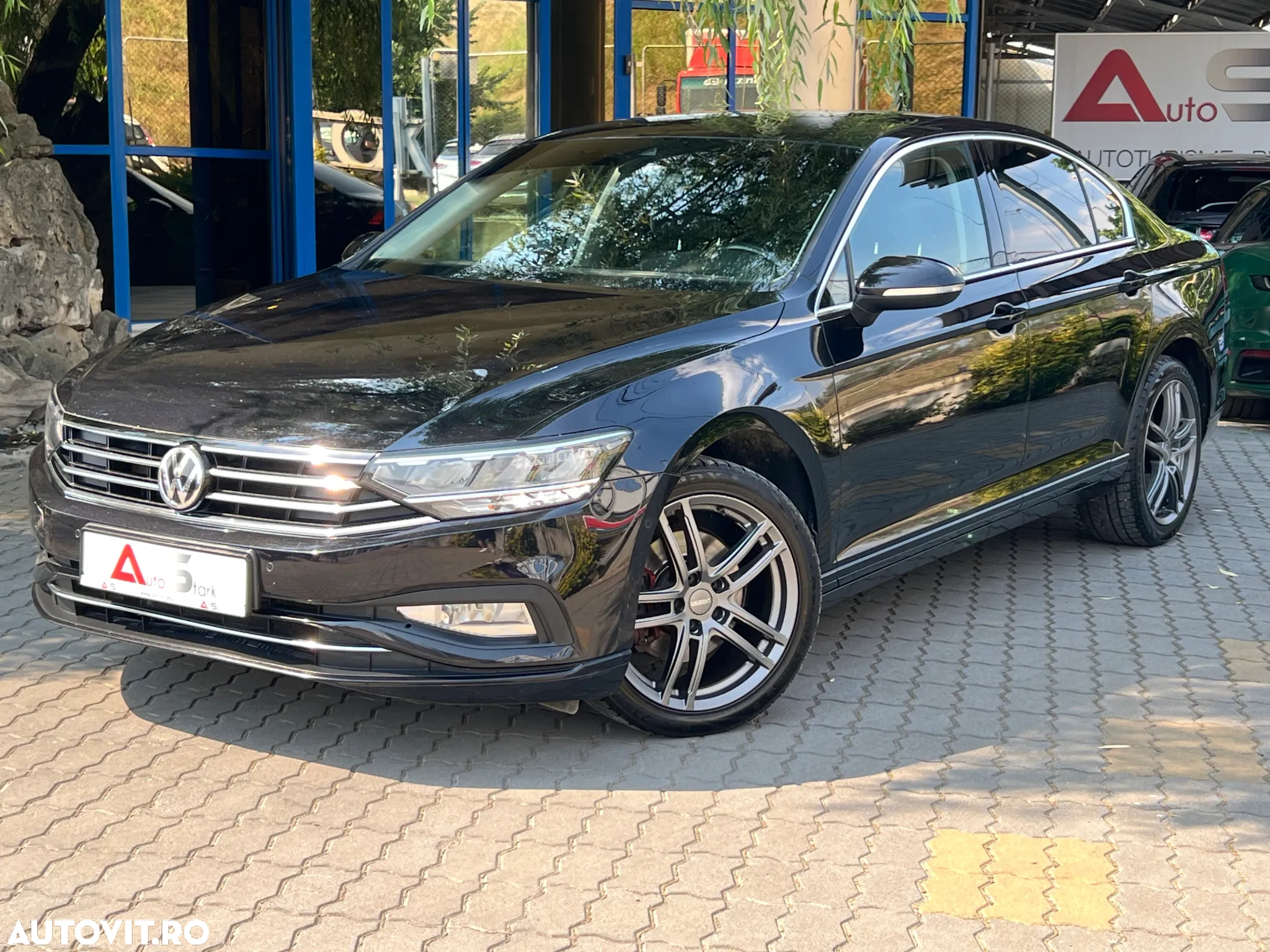 Volkswagen Passat 1.6 TDI DSG Comfortline - 7
