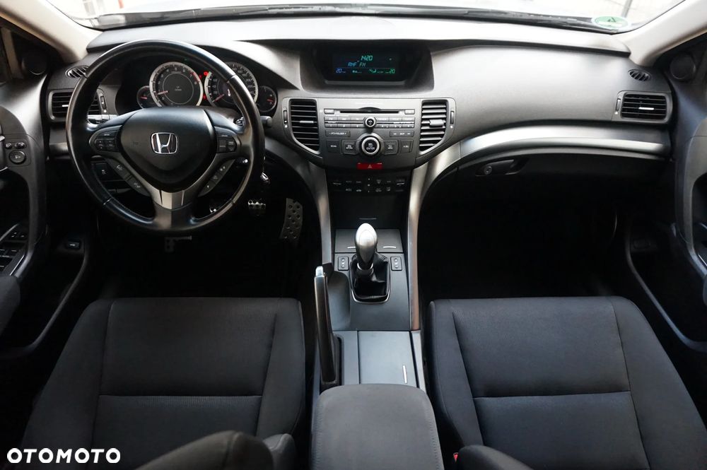Honda Accord 2.0 Elegance Advantage - 10