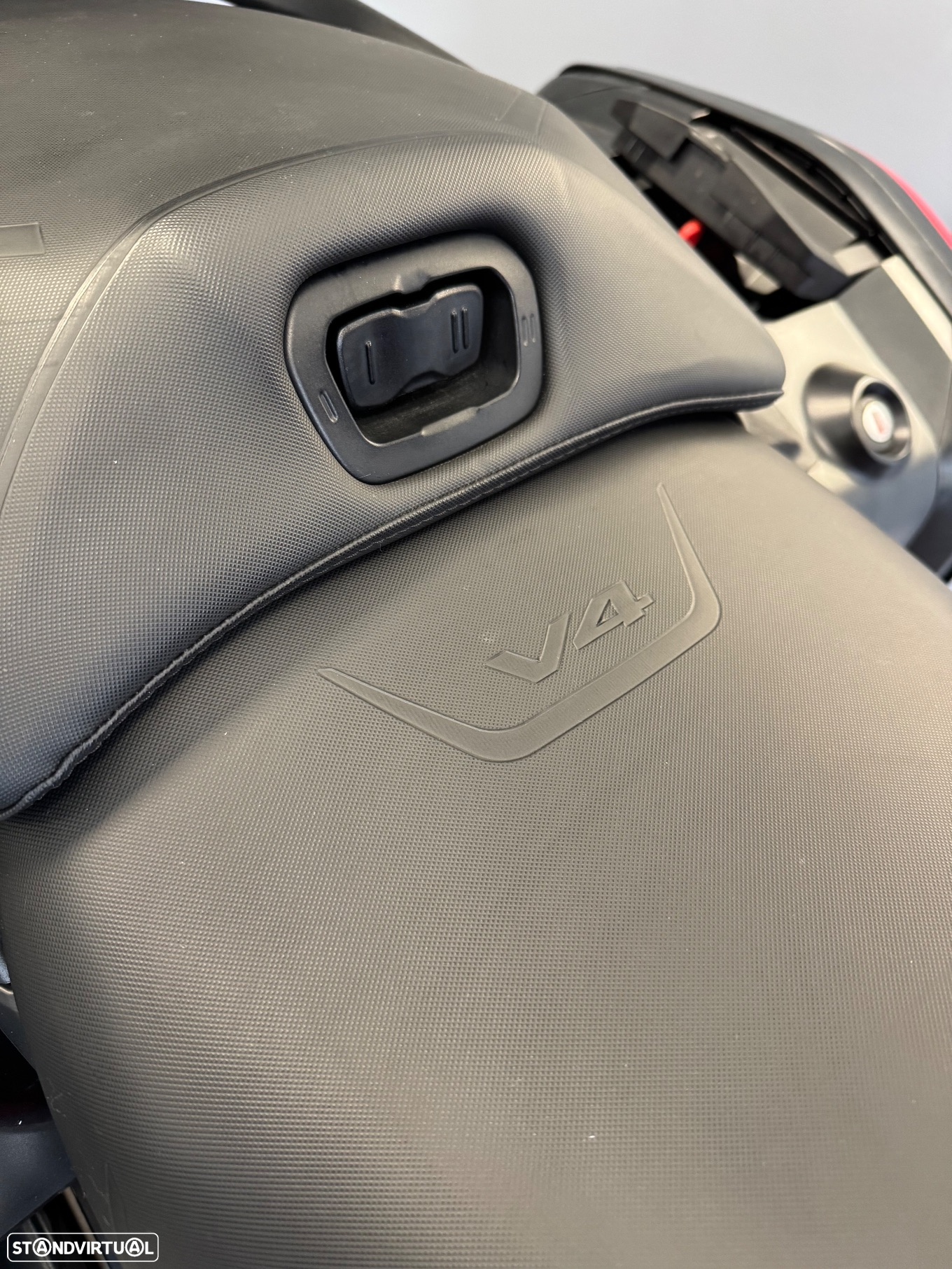 Ducati Multistrada V4 S Travel & Radar - 9