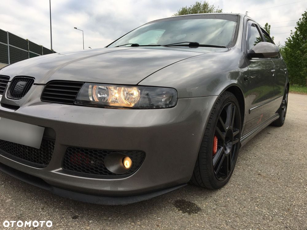 Seat Leon 1.8T Cupra R - 24