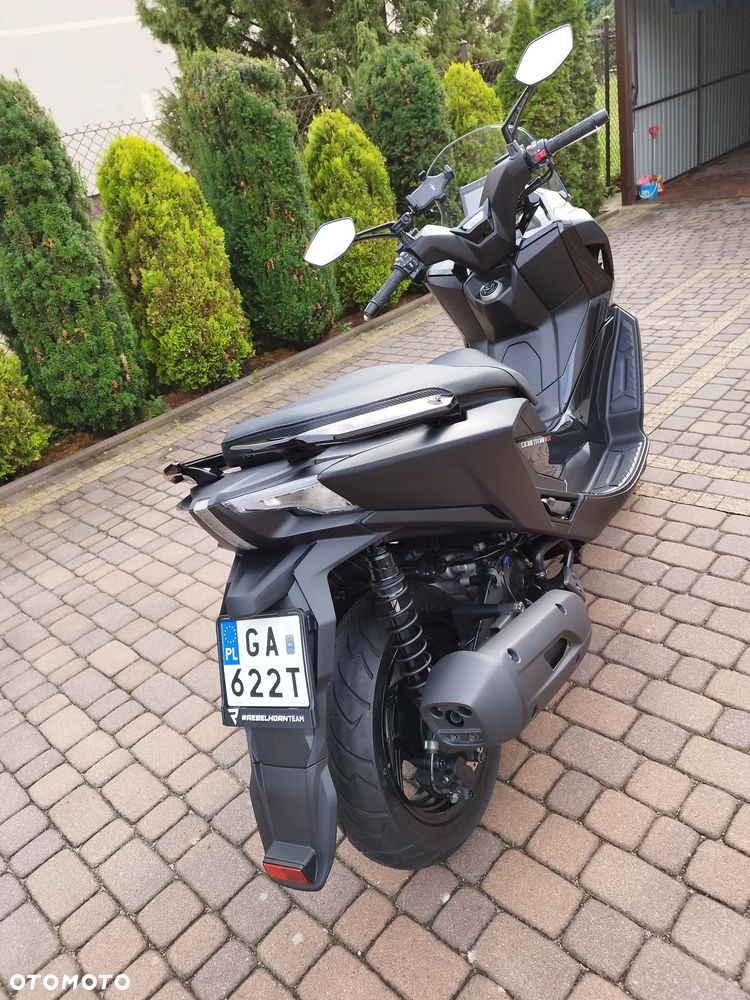 Kymco Downtown - 3