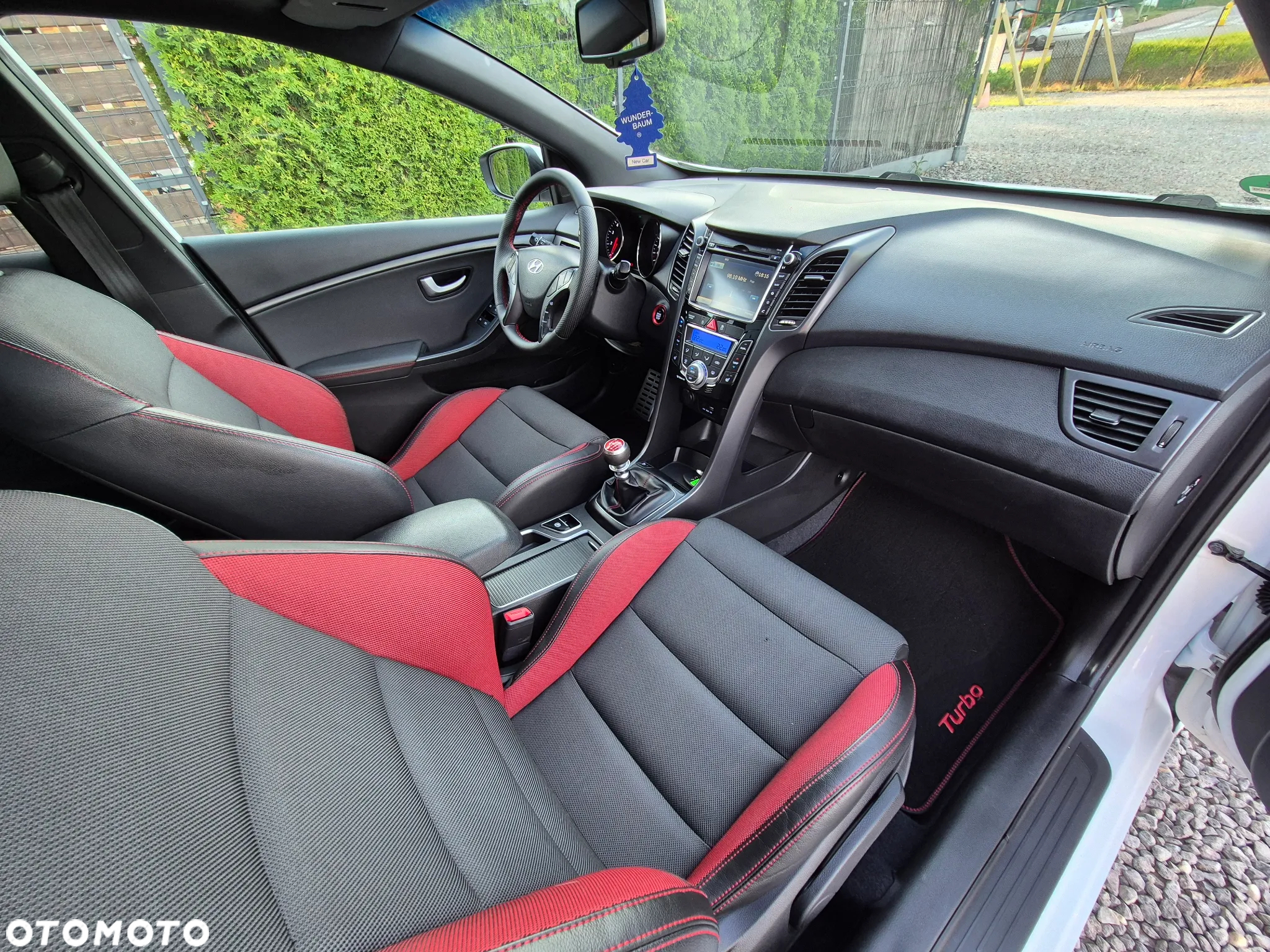 Hyundai i30 1.6 T GDI Turbo - 39