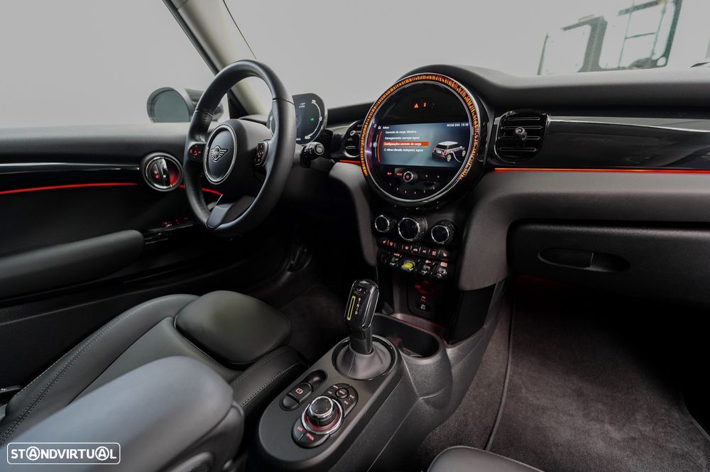 MINI 3 Portas Cooper SE Premium Essential - 20