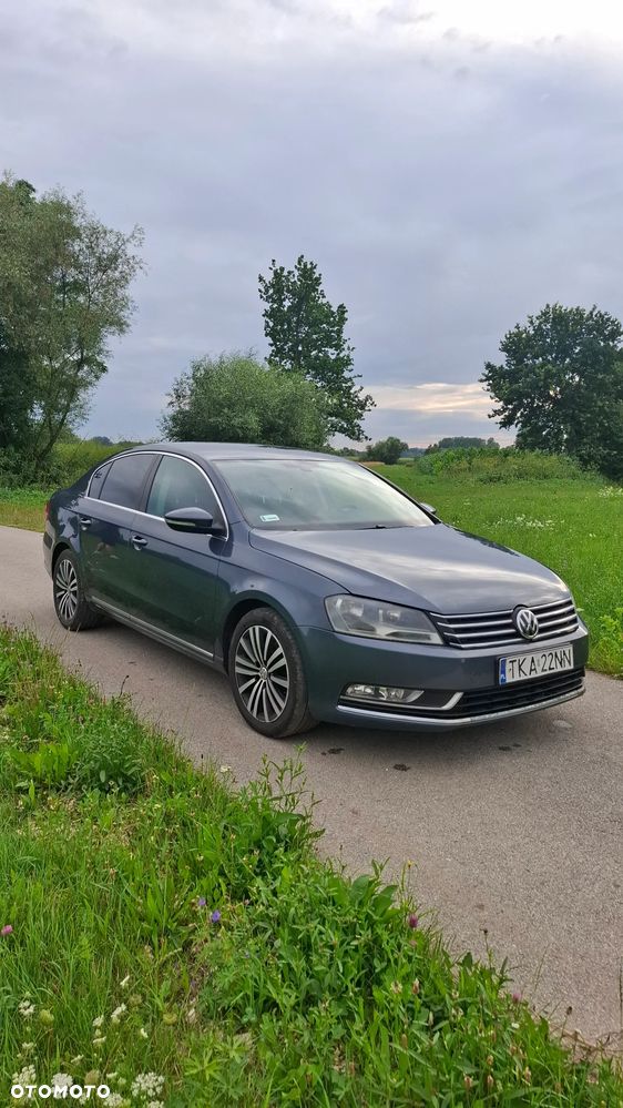 Volkswagen Passat 2.0 TDI Comfortline - 7